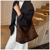 Leopard Print Retro Bag Women's Large-capacity New Autumn and Winter Leisure Single Shoulder Child and Mother Bag Commuter Dumpling Bag