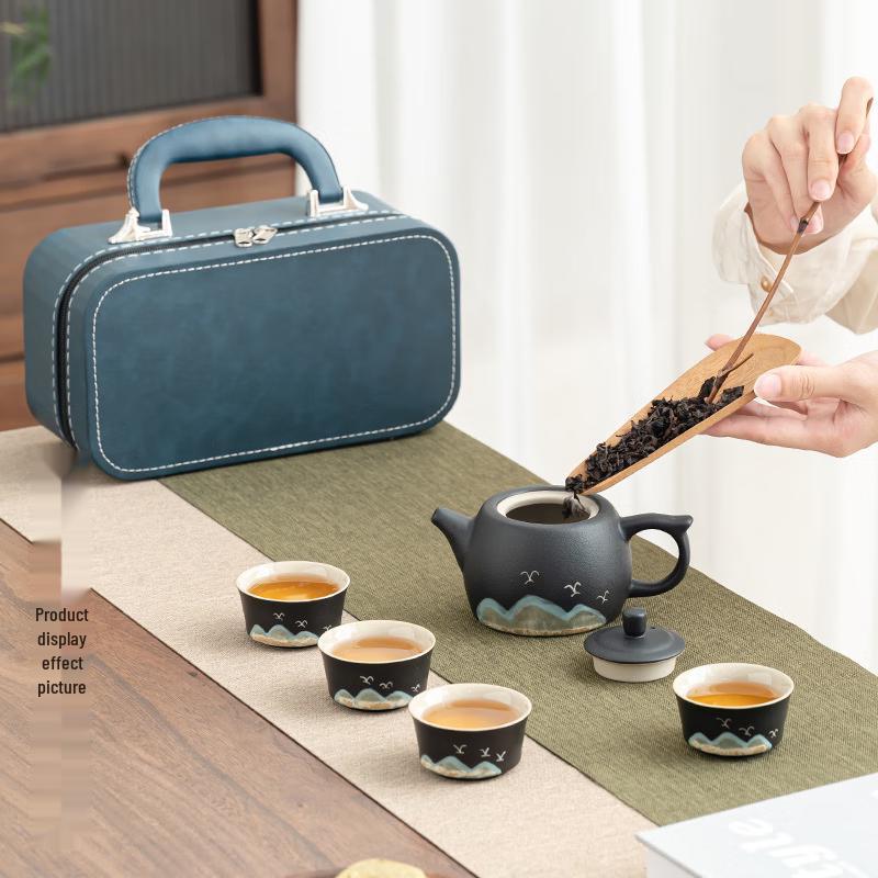 Coarse Pottery Chinese Tea Set with Travel Bag