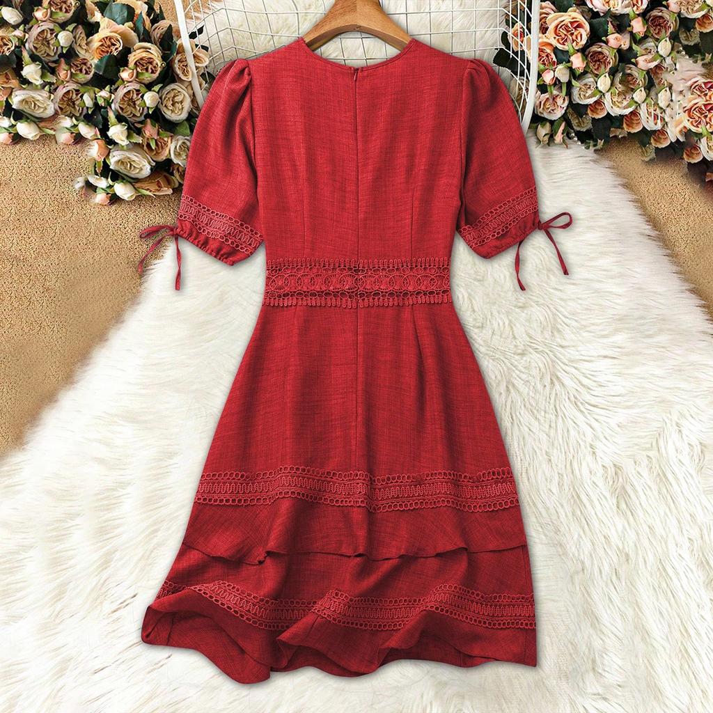 Women’s V Neck Short Sleeve Tiered Mini Dress with Lace Trim and Puff Sleeves for Casual and Daily Wear