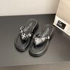 Niche summer new fashion rivet flip-flops platform women's slippers casual flat sandals