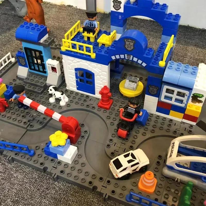 Big Building Blocks Compatible Large Bricks Road Plate Car Parking Pole Fuel Station City Traffic Kids Educational Creative Toys