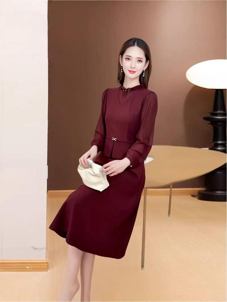 Elegant Patchwork Midi Dress: Women's Spring 2026 Slim-Fit, Two-Piece Look