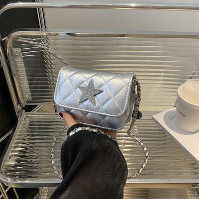 Μικρή τσάντα με αλυσίδα σε σχήμα ρόμβου γυναικεία 2025 καλοκαίρι νέα μοντέρνα ins υψηλής αξίας ευέλικτη μόδα τσάντα ώμου messenger