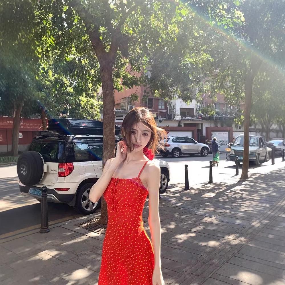 Petite High-End Floral Slip Dress with Cinched Waist - Summer 2026 Arrival