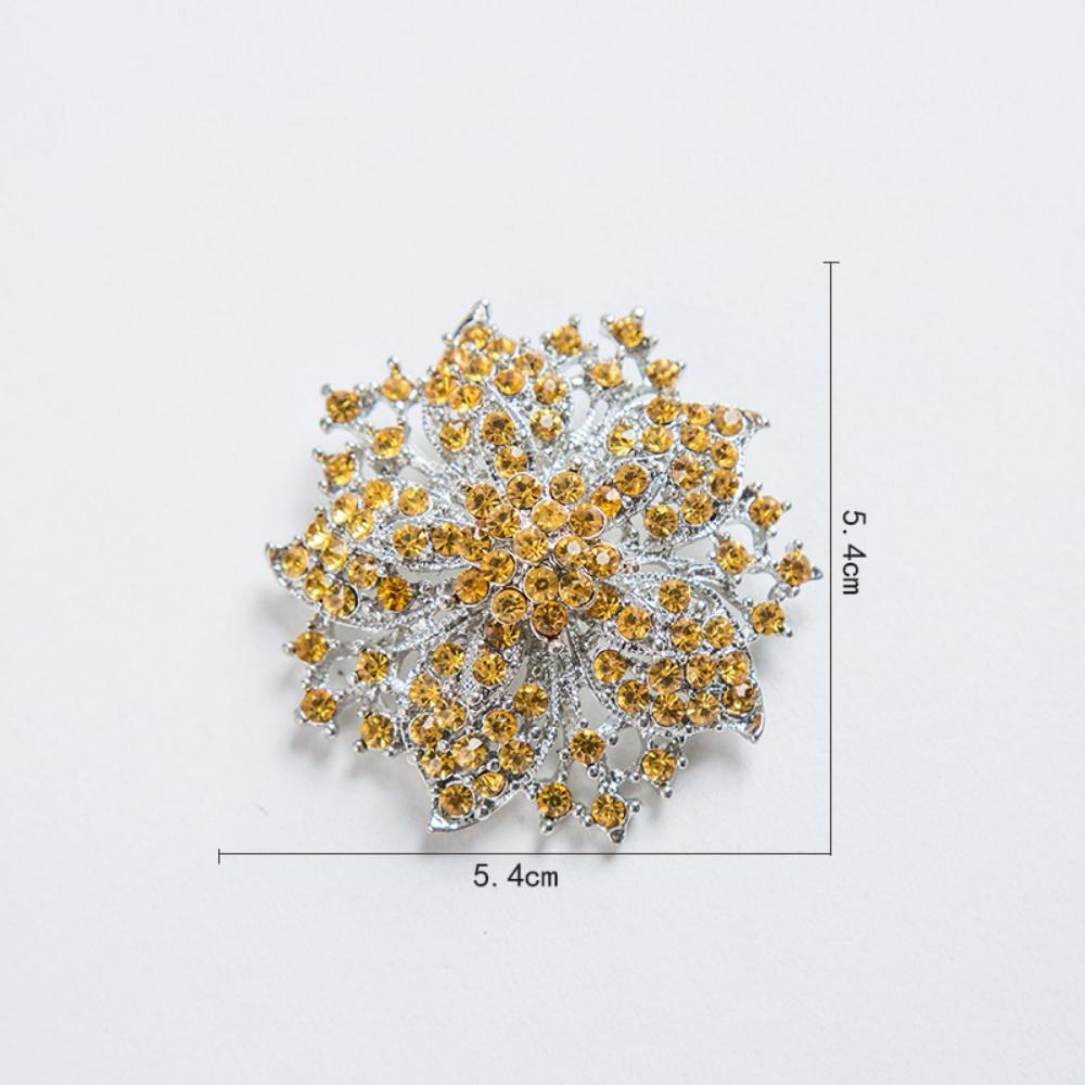 New Geometry Zircon Hollow Flower Brooch for Women Trendy Fashionable Versatile Exquisite Jewelry Gift Wholesale жёлтый