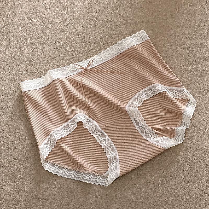 Small and Fresh Color Scheme Pure Desire Lace Panties Breathable One Size Fits All Triangle Women’s Panties