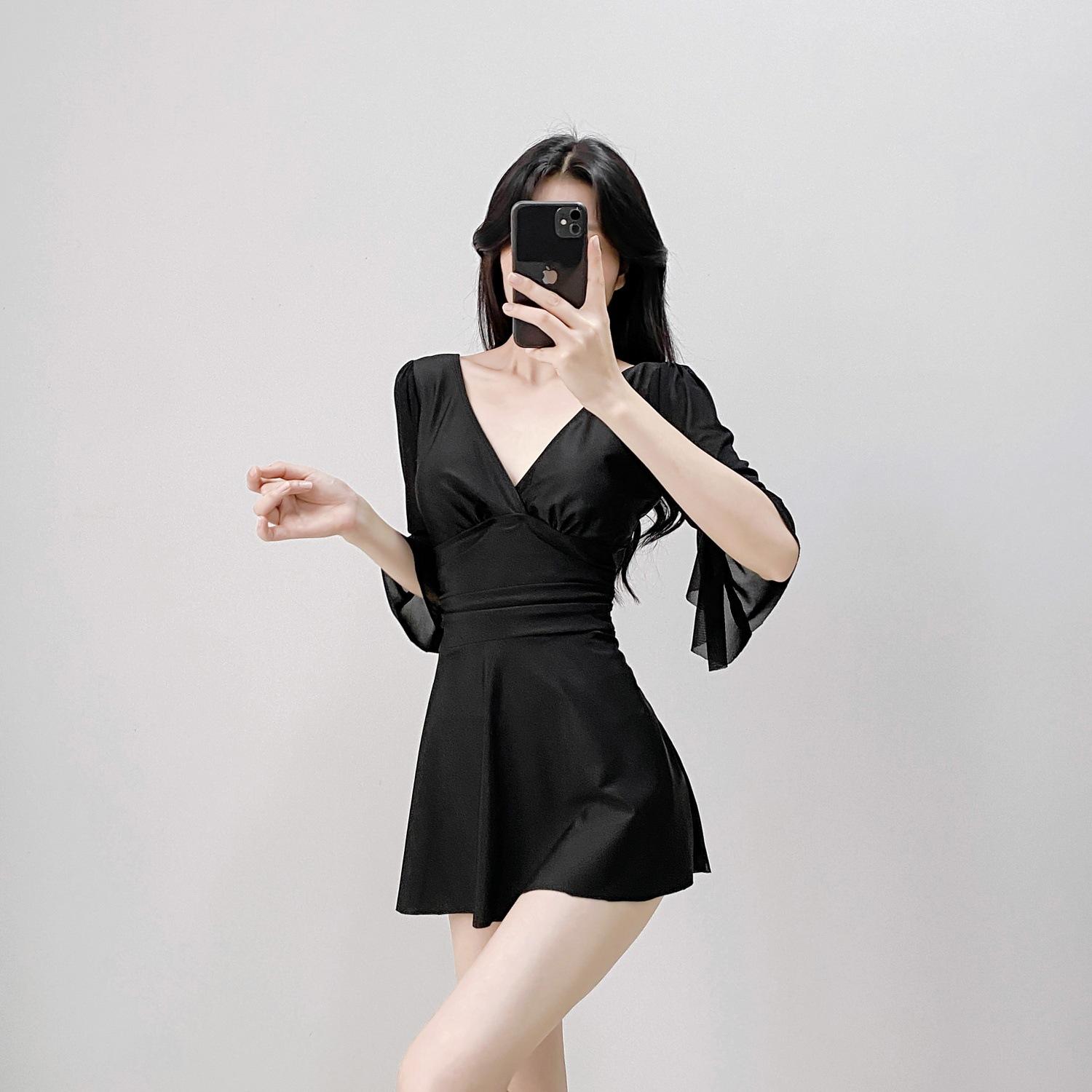 One-piece swimsuit, sexy V-neck belly-covering dress, backless gathering, thin low-cut skirt, hot spring beach M чёрный