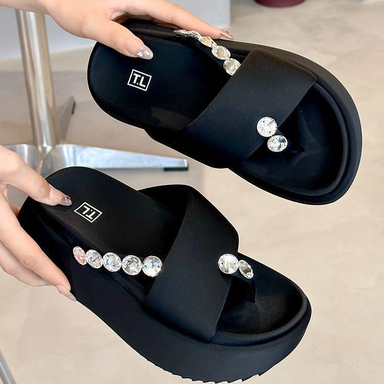 Women's Shoes 2025 Summer New Rhinestone Pinch Cold Slippers Outside Casual Muffin Thick Sole Heightening Round Head Beach Shoes