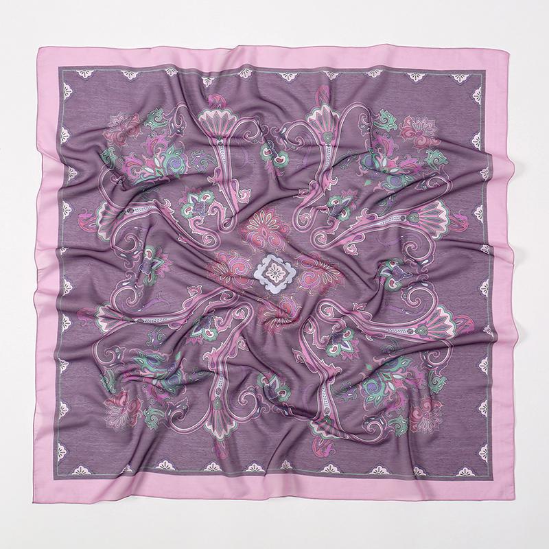 2025 New Fashion 90X90cm Printed Women Scarf Pashmina Silk Scarf Square Shawl Decorative Headband Neck Luxury Design Bandana
