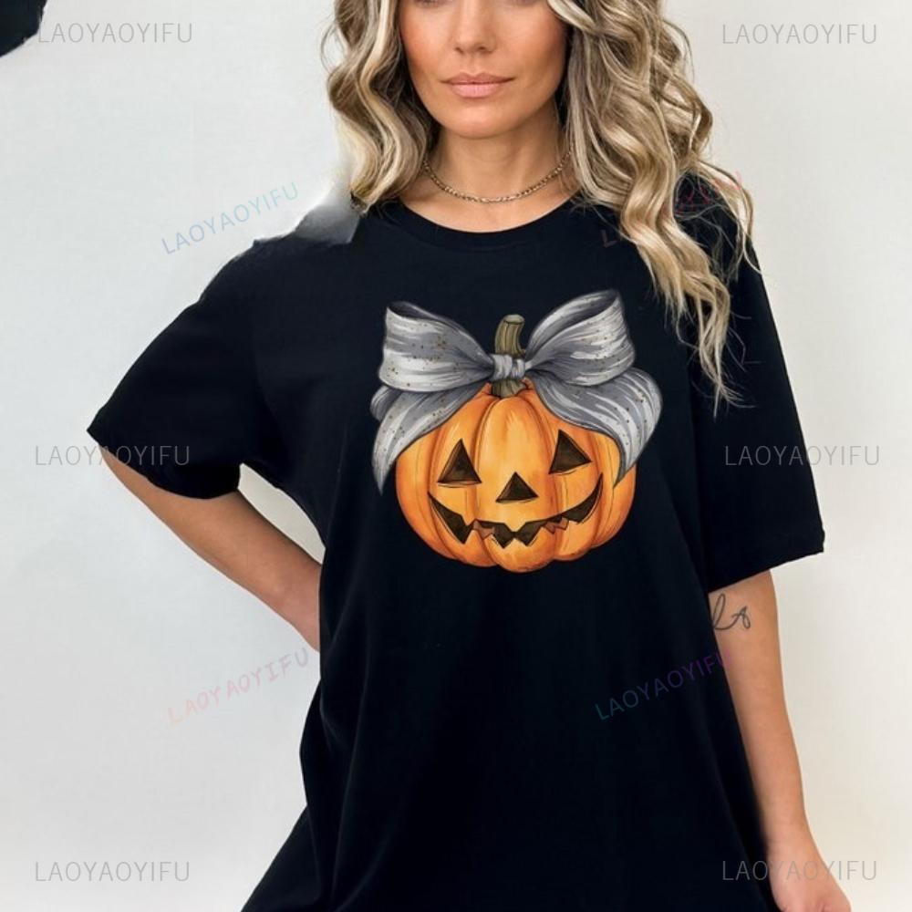 Retro Halloween Pumpkin Tshirt Spooky Season Tee Pumpkin Lover Gift TShirt Pumpkin Bow Creative Design Tops Women Fashion Shirt