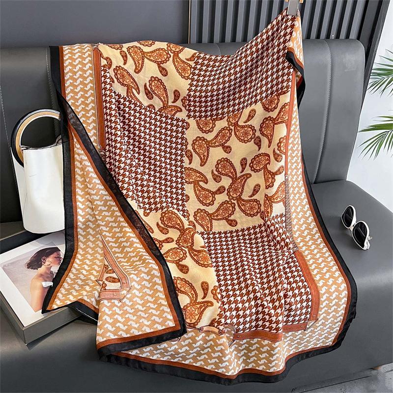 New Spring Women Cotton Scarf Beach Hijab Shawls and Wraps  Luxury Brand Flower Female Foulard Echarpe Designer Bandana