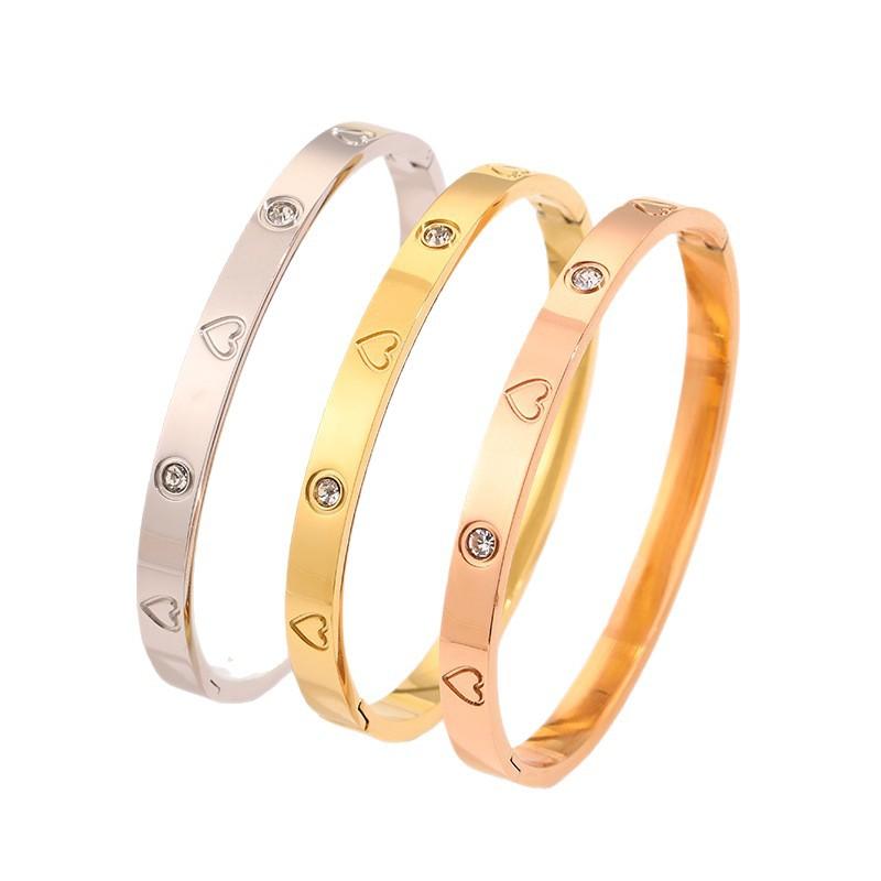 Love Diamond Engraved Bracelet - Elegant and Luxurious Fashion Titanium Steel Bracelet for Women, Handcrafted Jewelry