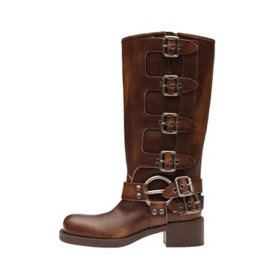 Moda Moda Botas Femininas 2025 Couro Genuíno Plataforma Rebite Botas de Motociclista Bico Redondo Fivela de Cinto Sapatos de Bloco para Mulheres Zapatos