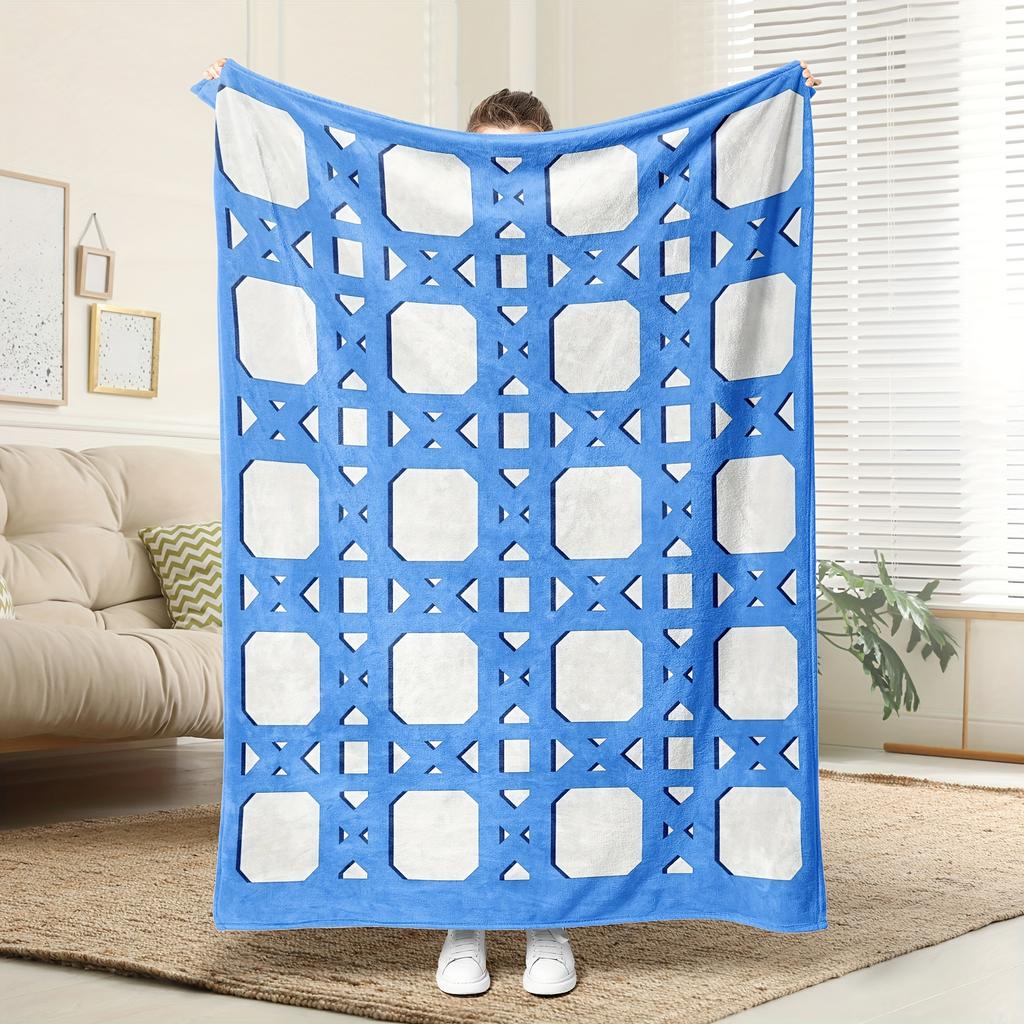 Cozy Blue Geometric Fleece Blanket - Soft Breathable Polyester, High-Definition Digital Print, All-Season Machine Washable