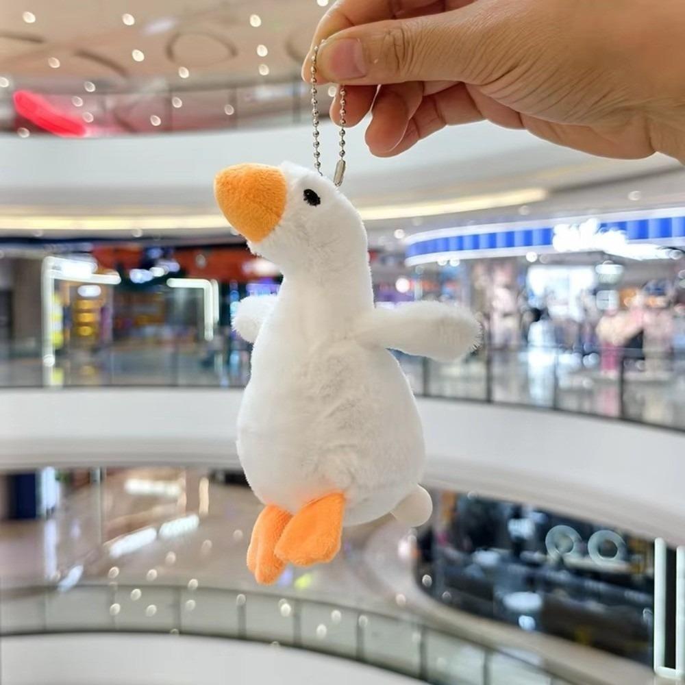 Yellow And White Colored Plush Goose Keychain Pendant Mini Size Grab Machine Toy Plush Duck Charm
