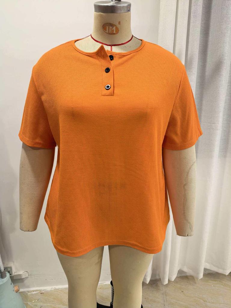 Plus Size Women's Solid Round Neck Short Sleeve Casual Top with Button Detail