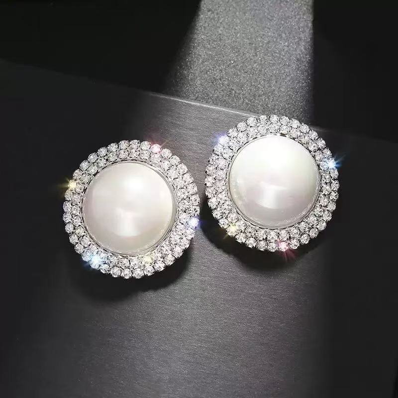 Korean High-end Earrings, Korean Luxury Flash Diamond Temperament Earrings, French Niche Exaggerated Pearl Large Stud Earrings