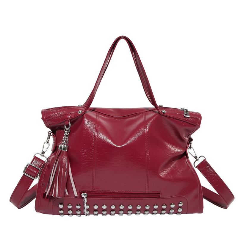 

Fashi tassel Women handbag Large Capacity PU Leather Ladies Soft Big Totes With tassels lady Messenger Shoulder Bag bolsos червоний