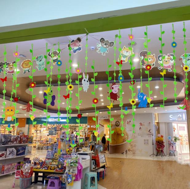 Kindergarten Classroom Non-woven Animals & Flowers Window Decoration for Children's Day
