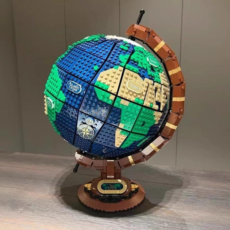 Compatible with LEGO 21332 globe IDEAS