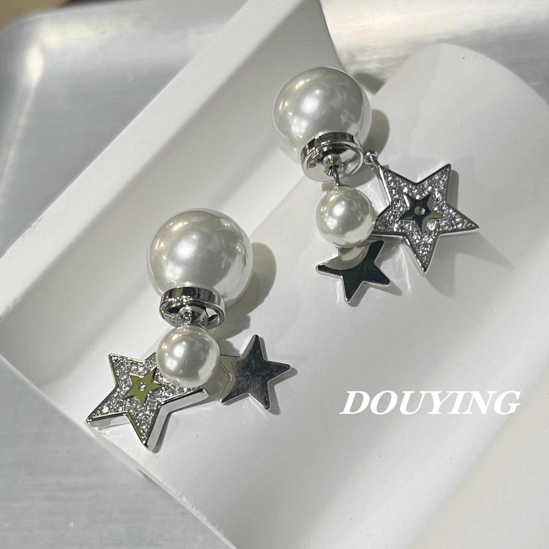 

Элегантные серьги-подвески в виде звезд с жемчугом и бриллиантами: Универсальная, высококачественная мода для женщин