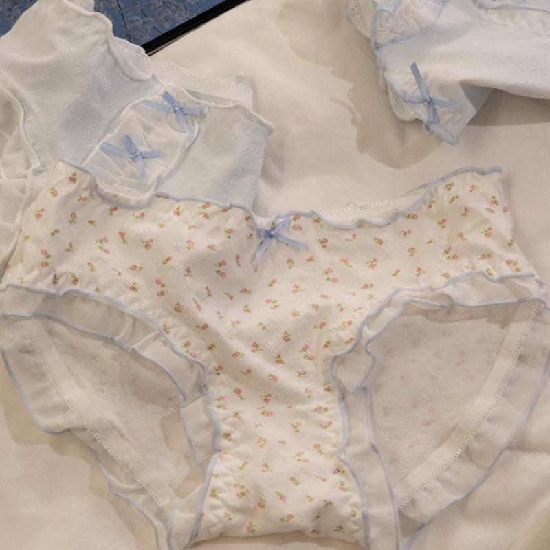 Sweet Floral Pure Erotic-style Panties Made of Pure Cotton with A Mid-rise Design, Size 7A, Antibacterial Triangle Pants