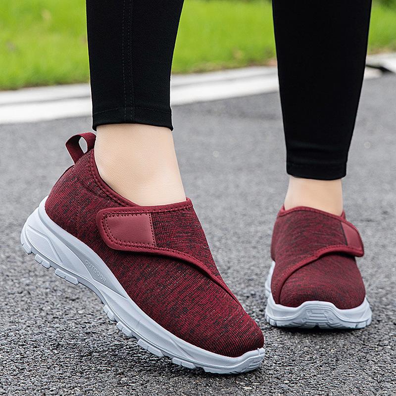 Summer widened large size walking shoes lightweight elderly shoes comfortable breathable men's shoes couple casual mesh shoes