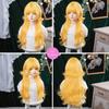 Lolita Stil Helles Gold Langes Lockiges Haar mit Pony, Simulierte Kopfhaut Natürliche Große Welle für Tägliches Cosplay synthetisch