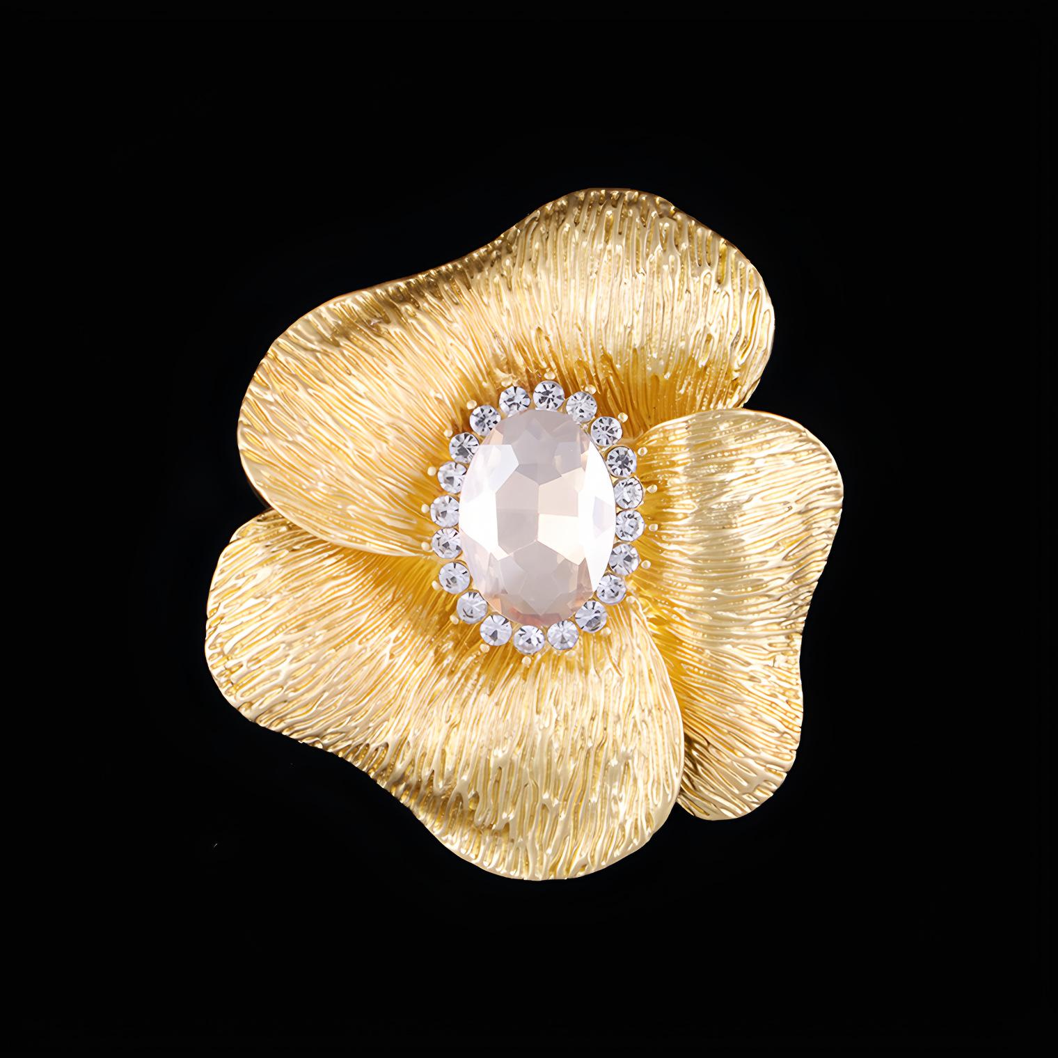 

Medieval Style Noble Flowers, High-end Women, Simple and Elegant Flowers, Light Luxury and High-end Feeling Brooch 5*5CM