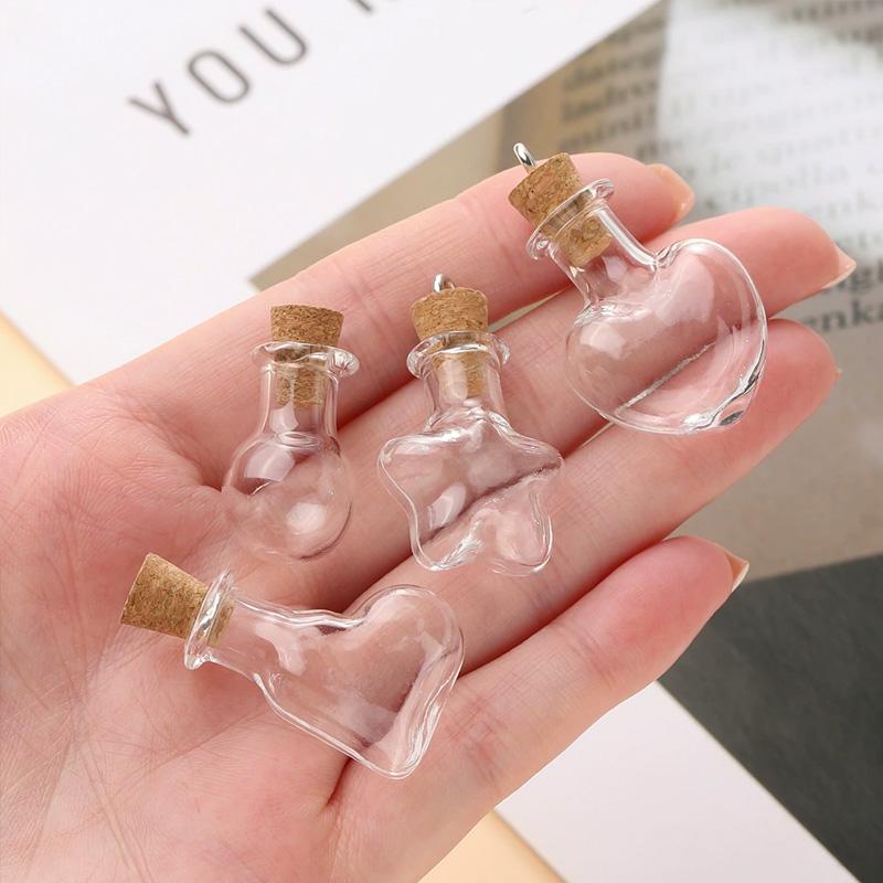 1 Stück Wunschflasche Transparent Schlüsselanhänger Anhänger Mini Glasflasche Herzförmiger Schlüsselanhänger Engels-Schlüsselanhänger