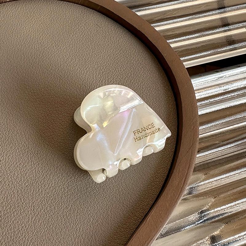 Creative Fashion Heart Small Hair Claw Acetate Hair Clip For Women Girls Cute Heart Shaped Hair Clips Hair Accessories Gifts