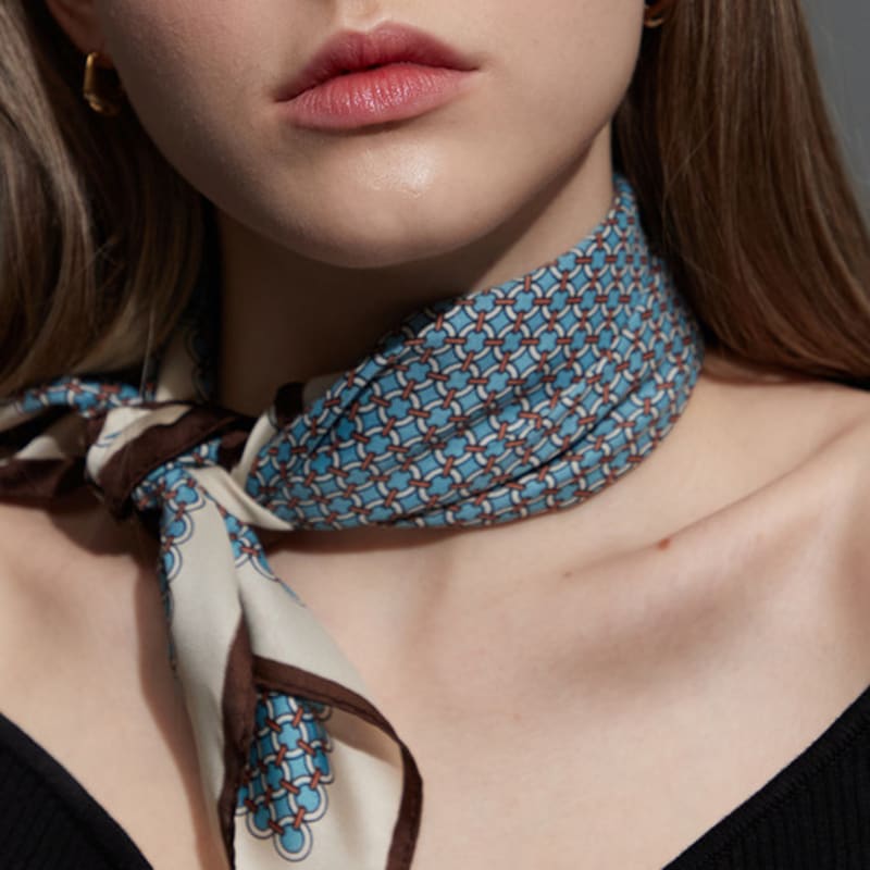 RECLOW RECLOW LVV SKY BLUE Scarf