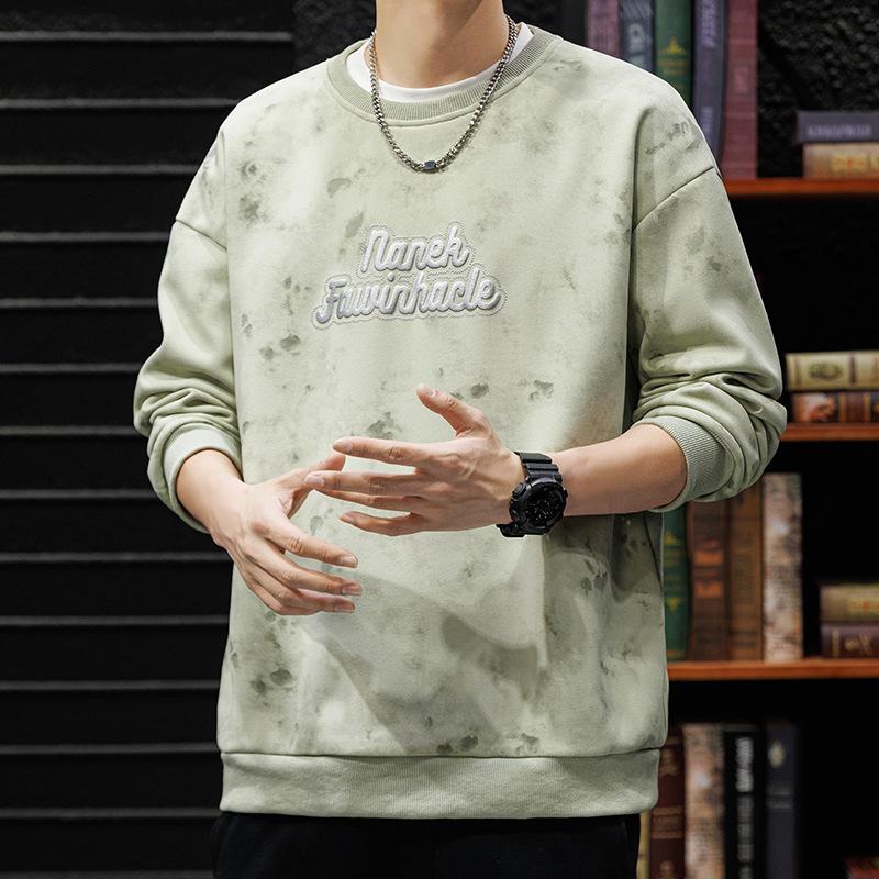 Podzimní a zimní silná pánská mikina s kulatým výstřihem a potiskem na ramenou