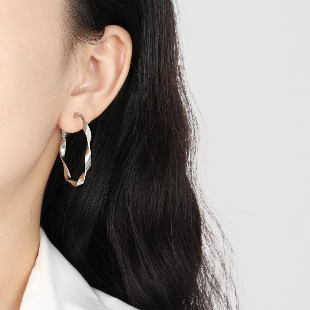 Waterproof Hypoallergenic Stainless Steel PVD Plated Twisted Irregular Textured Huggie Earrings Custom Logo Women Trendy Daily