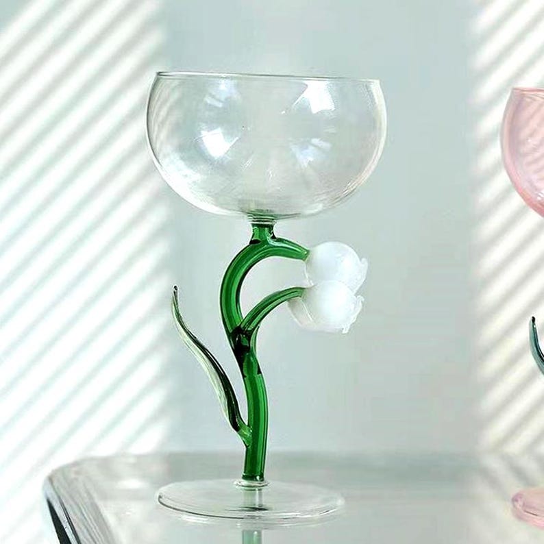 Bell Orchid Wine Glass 201-300ml