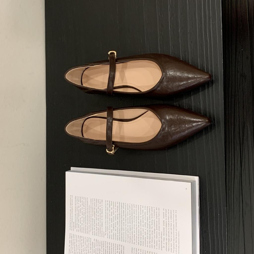 2025 New Pointed One-word Belt Niche Shallow Mouth Mary Jane Versatile OL Commuter Work Women's Shoes