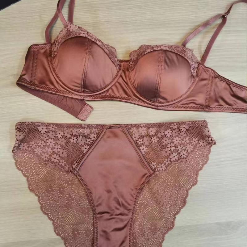 

Комплект бюстгальтера из французского атласного кружева: Поддержка и подъем для изящного силуэта XL розового золота