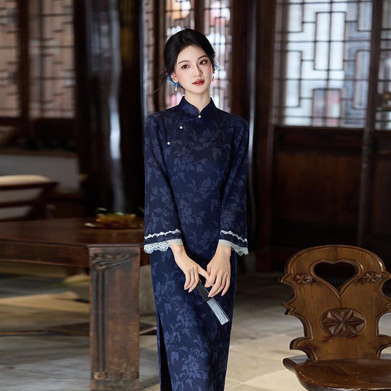 Blue national style new Chinese style improved Suzhou long-sleeved autumn cheongsam 1011 new young women's spring and autumn clothing