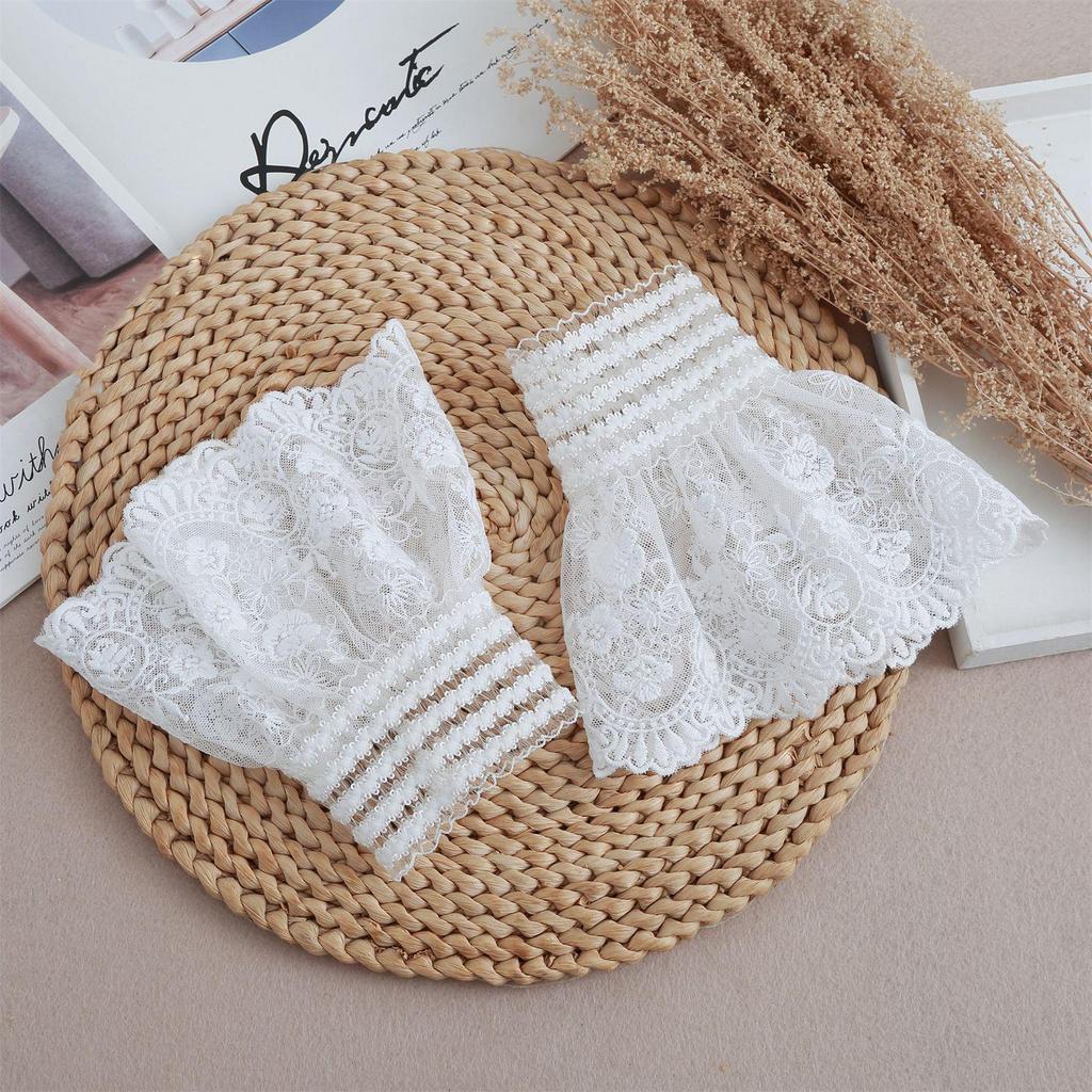 Three-Dimensional Mesh Lace Cuffs - Elegant Decorative Sleeves