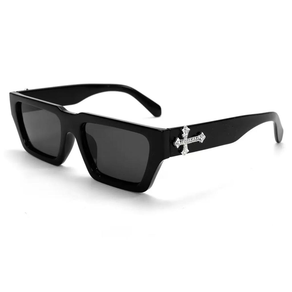 Chloe heart print thick leg sunglasses new street shot dance bar Internet celebrity sunglasses hip hop