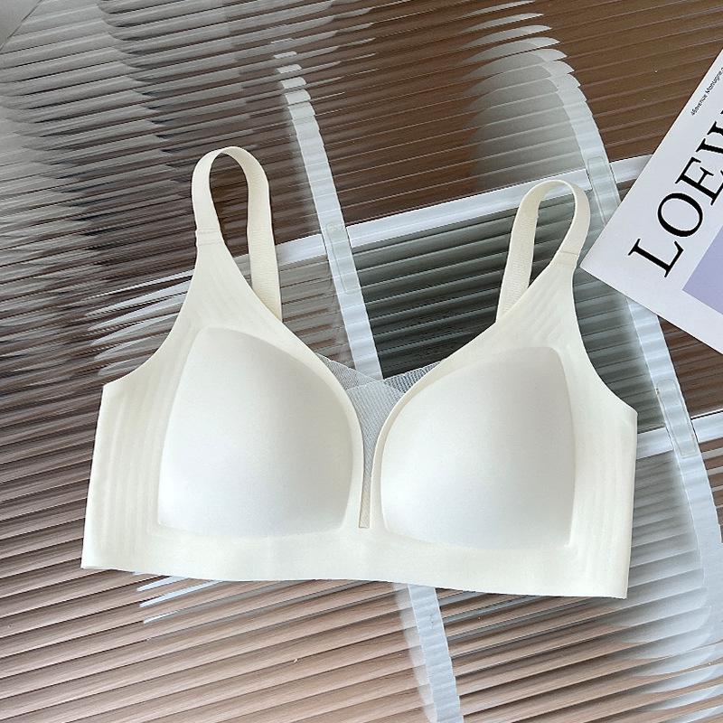 Seamless One-Piece Bra for Women: Provides Jelly Soft Support, Reduces Bust Size, Anti-Sagging, Perfect for Summer.