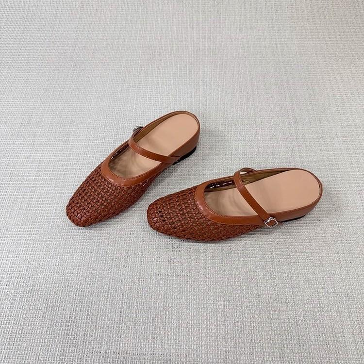 The Inner Height of the Self-kept Version Is Increased by 5cm, and the French Hollow-woven Outer Wear Half-towed Sandals Are One-word with Shallow Mo