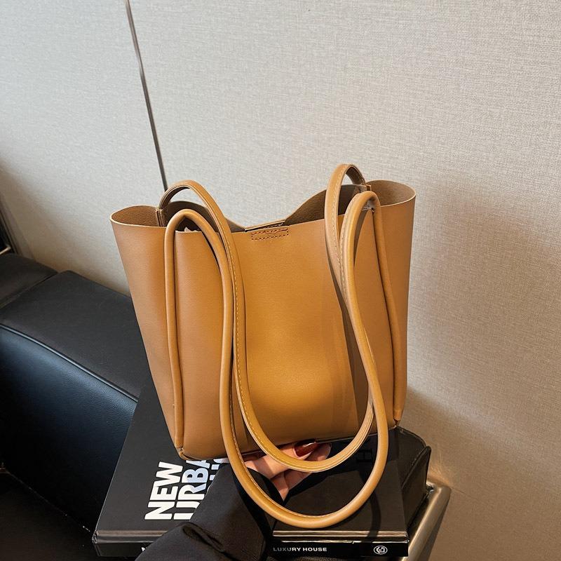 Fashion Child and Mother Bucket Bag Women's High-end Sense Niche Underarm Bag Commuter Shoulder Messenger Bag Large Capacity Tote Bag