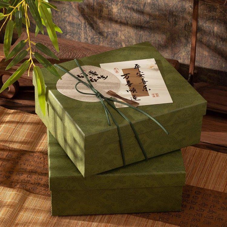 High-End Year of the Horse Luxury New Year Gift Box for Company Festivities and Souvenirs