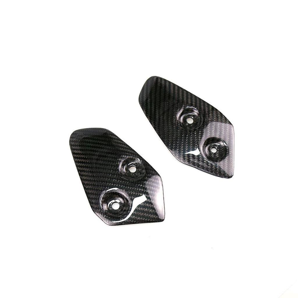 Yamaha MT07 Carbon Fiber Footrest Guard and Decorative Panel