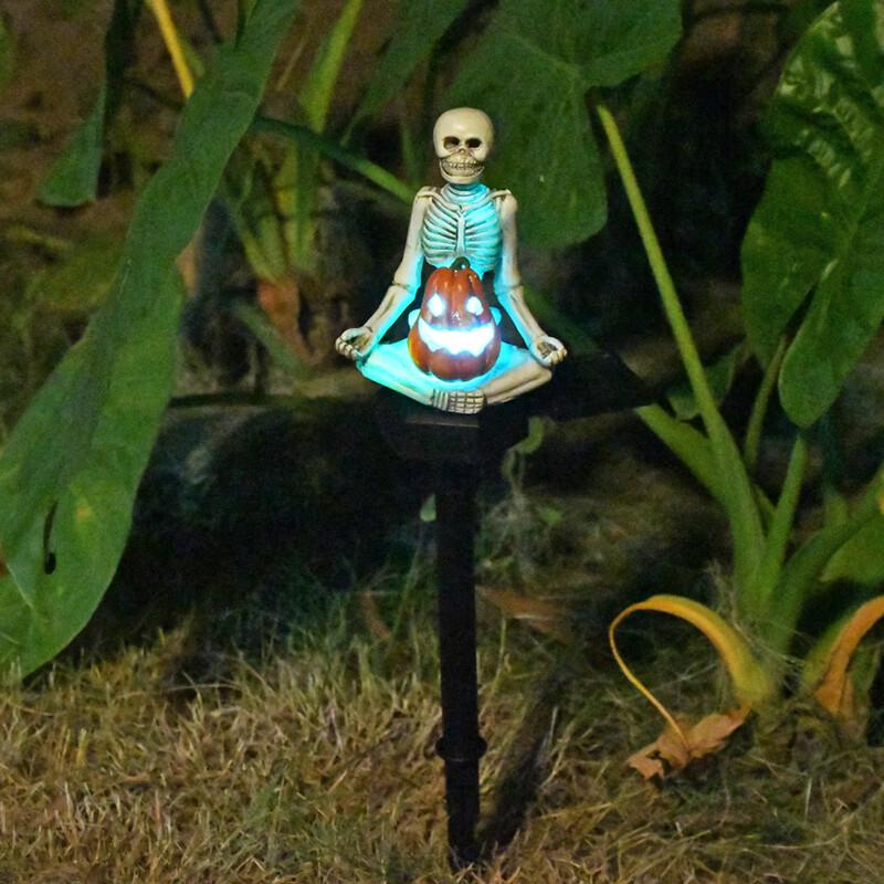 Solar Rose Skull Garden Light