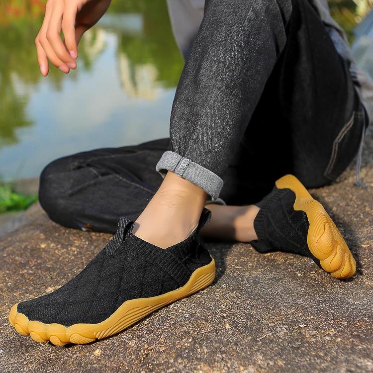 Minimalist Casual Walking Shoes Men Breathable Wide Toe Slip In Walking Shoes Comfortable Travel and Low-quality Sports Shoes