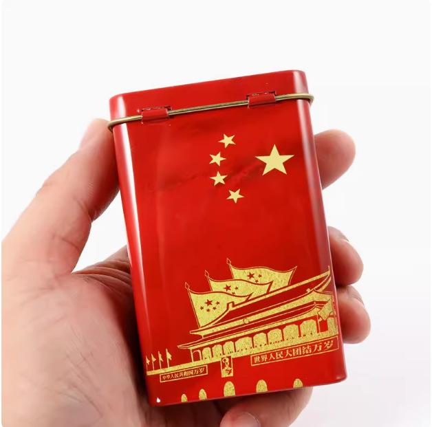 Men's 20-Capacity Tinplate Cigarette Case, Personalized Metal Hand-Rolled Holder, Multi-Pattern, Waterproof & Moisture-Proof.