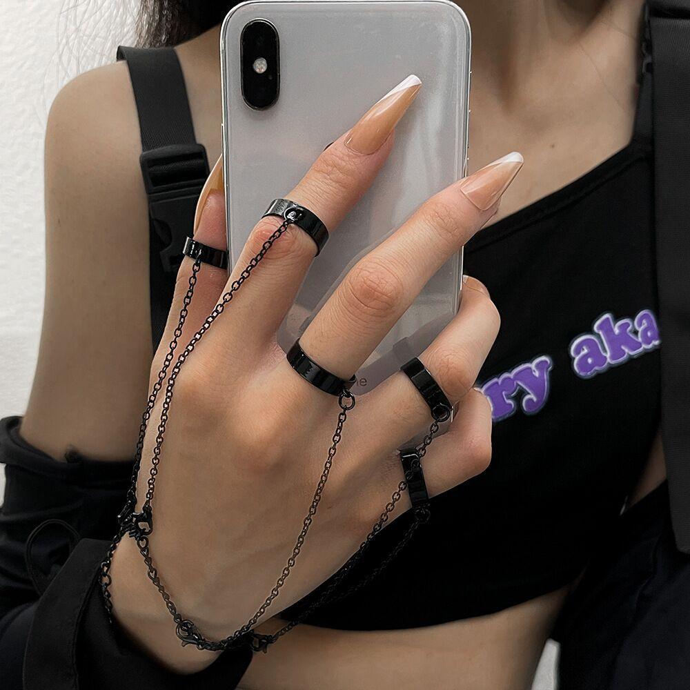 Punk Geometric Black Color Chain Wrist Bracelet Ring For Women Men Open Ring Silver Link Chain Girls Cool Design Fashion Jewelry
