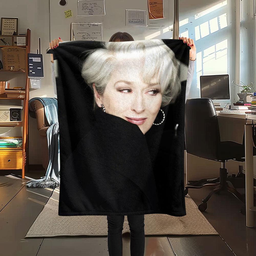 Meryl Streep Printed Flannel Blanket, soft throw for bedroom sofa, washable, fan merchandise, great gift.